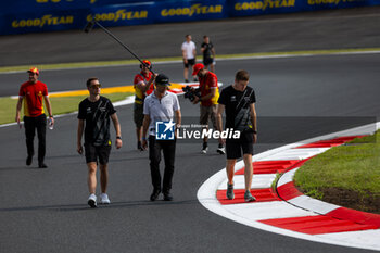 2024-09-12 - DI RESTA Paul (gbr), Peugeot TotalEnergies, Peugeot 9x8, portrait, VANDOORNE Stoffel (bel), Peugeot TotalEnergies, Peugeot 9x8, portrait, trackwalk during the 2024 6 Hours of Fuji, 7th round of the 2024 FIA World Endurance Championship, from September 13 to 15, 2024 on the Fuji Speedway in Oyama, Shizuoka, Japan - FIA WEC - 6 HOURS OF FUJI 2024 - ENDURANCE - MOTORS