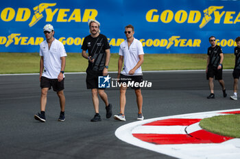 2024-09-12 - MULLER Nico (swi), Peugeot TotalEnergies, Peugeot 9x8, portrait, VERGNE Jean-Eric (fra), Peugeot TotalEnergies, Peugeot 9x8, portrait, trackwalk during the 2024 6 Hours of Fuji, 7th round of the 2024 FIA World Endurance Championship, from September 13 to 15, 2024 on the Fuji Speedway in Oyama, Shizuoka, Japan - FIA WEC - 6 HOURS OF FUJI 2024 - ENDURANCE - MOTORS