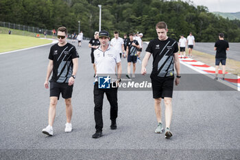 2024-09-12 - 94 DUVAL Loïc (fra), DI RESTA Paul (gbr), VANDOORNE Stoffel (bel), Peugeot TotalEnergies, Peugeot 9x8 #94, Hypercar, portrait during the 2024 6 Hours of Fuji, 7th round of the 2024 FIA World Endurance Championship, from September 13 to 15, 2024 on the Fuji Speedway in Oyama, Shizuoka, Japan - FIA WEC - 6 HOURS OF FUJI 2024 - ENDURANCE - MOTORS