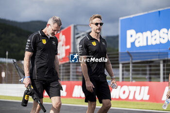 2024-09-12 - BUTTON Jenson (gbr), Hertz Team Jota, Porsche 963, portrait during the 2024 6 Hours of Fuji, 7th round of the 2024 FIA World Endurance Championship, from September 13 to 15, 2024 on the Fuji Speedway in Oyama, Shizuoka, Japan - FIA WEC - 6 HOURS OF FUJI 2024 - ENDURANCE - MOTORS