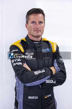 2024-09-13 - REID Christian, Team Director of Proton Compétition, portrait during the 2024 6 Hours of Fuji, 7th round of the 2024 FIA World Endurance Championship, from September 13 to 15, 2024 on the Fuji Speedway in Oyama, Shizuoka, Japan - FIA WEC - 6 HOURS OF FUJI 2024 - ENDURANCE - MOTORS