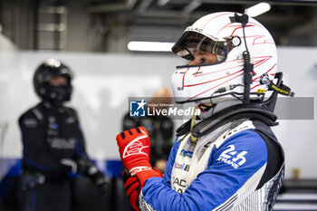 2024-09-13 - LYNN Alex (gbr), Cadillac Racing, Cadillac V-Series.R, portrait during the 2024 6 Hours of Fuji, 7th round of the 2024 FIA World Endurance Championship, from September 13 to 15, 2024 on the Fuji Speedway in Oyama, Shizuoka, Japan - FIA WEC - 6 HOURS OF FUJI 2024 - ENDURANCE - MOTORS