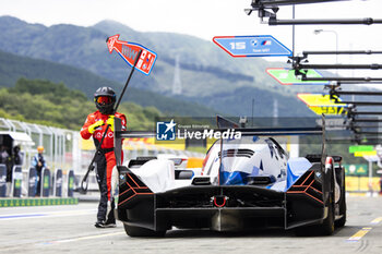 2024-09-13 - 20 VAN DER LINDE Sheldon (zaf), FRIJNS Robin (nld), RAST René (ger), BMW M Team WRT, BMW Hybrid V8 #20, Hypercar, action during the 2024 6 Hours of Fuji, 7th round of the 2024 FIA World Endurance Championship, from September 13 to 15, 2024 on the Fuji Speedway in Oyama, Shizuoka, Japan - FIA WEC - 6 HOURS OF FUJI 2024 - ENDURANCE - MOTORS