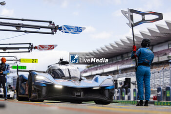 2024-09-13 - 36 VAXIVIERE Matthieu (fra), SCHUMACHER Mick (ger), LAPIERRE Nicolas (fra), Alpine Endurance Team, Alpine A424 #36, Hypercar, action during the 2024 6 Hours of Fuji, 7th round of the 2024 FIA World Endurance Championship, from September 13 to 15, 2024 on the Fuji Speedway in Oyama, Shizuoka, Japan - FIA WEC - 6 HOURS OF FUJI 2024 - ENDURANCE - MOTORS