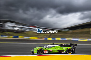 2024-09-13 - 63 BORTOLOTTI Mirko (ita), MORTARA Edoardo (swi), KVYAT Daniil (ita), Lamborghini Iron Lynx, Lamborghini SC63 #63, Hypercar, action during the 2024 6 Hours of Fuji, 7th round of the 2024 FIA World Endurance Championship, from September 13 to 15, 2024 on the Fuji Speedway in Oyama, Shizuoka, Japan - FIA WEC - 6 HOURS OF FUJI 2024 - ENDURANCE - MOTORS