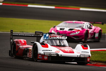 2024-09-13 - 05 CAMPBELL Matt (aus), CHRISTENSEN Michael (dnk), MAKOWIECKI Frédéric (fra), Porsche Penske Motorsport, Porsche 963 #05, Hypercar, action during the 2024 6 Hours of Fuji, 7th round of the 2024 FIA World Endurance Championship, from September 13 to 15, 2024 on the Fuji Speedway in Oyama, Shizuoka, Japan - FIA WEC - 6 HOURS OF FUJI 2024 - ENDURANCE - MOTORS