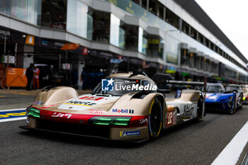 2024-09-13 - 12 STEVENS Will (gbr), NATO Norman (fra), ILOTT Callum (gbr), Hertz Team Jota, Porsche 963 #12, Hypercar, action during the 2024 6 Hours of Fuji, 7th round of the 2024 FIA World Endurance Championship, from September 13 to 15, 2024 on the Fuji Speedway in Oyama, Shizuoka, Japan - FIA WEC - 6 HOURS OF FUJI 2024 - ENDURANCE - MOTORS