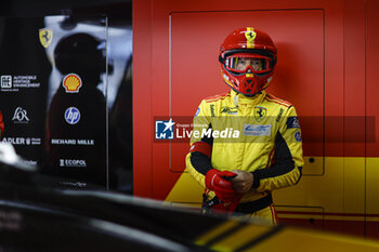 2024-09-13 - mecaniciens, mechanics during the 2024 6 Hours of Fuji, 7th round of the 2024 FIA World Endurance Championship, from September 13 to 15, 2024 on the Fuji Speedway in Oyama, Shizuoka, Japan - FIA WEC - 6 HOURS OF FUJI 2024 - ENDURANCE - MOTORS