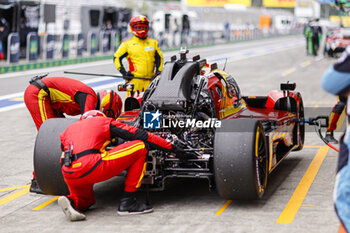 2024-09-13 - 51 PIER GUIDI Alessandro (ita), CALADO James (gbr), GIOVINAZZI Antonio (ita), Ferrari AF Corse, Ferrari 499P #51, Hypercar, AMBIANCE during the 2024 6 Hours of Fuji, 7th round of the 2024 FIA World Endurance Championship, from September 13 to 15, 2024 on the Fuji Speedway in Oyama, Shizuoka, Japan - FIA WEC - 6 HOURS OF FUJI 2024 - ENDURANCE - MOTORS