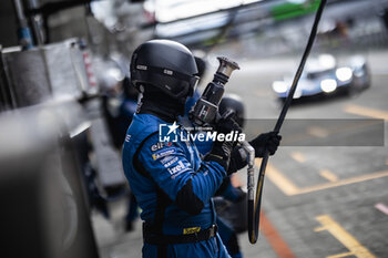 2024-09-13 - Alpine Endurance Team, mecaniciens, mechanics, portrait during the 2024 6 Hours of Fuji, 7th round of the 2024 FIA World Endurance Championship, from September 13 to 15, 2024 on the Fuji Speedway in Oyama, Shizuoka, Japan - FIA WEC - 6 HOURS OF FUJI 2024 - ENDURANCE - MOTORS