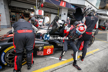 2024-09-13 - 08 BUEMI Sébastien (swi), HARTLEY Brendon (nzl), HIRAKAWA Ryo (jpn), Toyota Gazoo Racing, Toyota GR010 - Hybrid #08, Hypercar, stand, pitlane, during the 2024 6 Hours of Fuji, 7th round of the 2024 FIA World Endurance Championship, from September 13 to 15, 2024 on the Fuji Speedway in Oyama, Shizuoka, Japan - FIA WEC - 6 HOURS OF FUJI 2024 - ENDURANCE - MOTORS