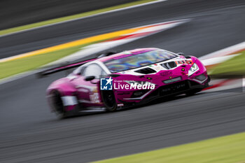 2024-09-13 - 85 BOVY Sarah (bel), FREY Rahel (swi), GATTING Michelle (dnk), Iron Dames, Lamborghini Huracan GT3 Evo2 #85, LM GT3, action during the 2024 6 Hours of Fuji, 7th round of the 2024 FIA World Endurance Championship, from September 13 to 15, 2024 on the Fuji Speedway in Oyama, Shizuoka, Japan - FIA WEC - 6 HOURS OF FUJI 2024 - ENDURANCE - MOTORS