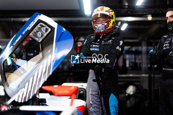 2024-09-13 - FRIJNS Robin (nld), BMW M Team WRT, BMW Hybrid V8, portrait during the 2024 6 Hours of Fuji, 7th round of the 2024 FIA World Endurance Championship, from September 13 to 15, 2024 on the Fuji Speedway in Oyama, Shizuoka, Japan - FIA WEC - 6 HOURS OF FUJI 2024 - ENDURANCE - MOTORS