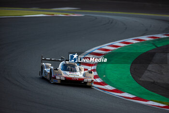 2024-09-13 - 12 STEVENS Will (gbr), NATO Norman (fra), ILOTT Callum (gbr), Hertz Team Jota, Porsche 963 #12, Hypercar, action during the 2024 6 Hours of Fuji, 7th round of the 2024 FIA World Endurance Championship, from September 13 to 15, 2024 on the Fuji Speedway in Oyama, Shizuoka, Japan - FIA WEC - 6 HOURS OF FUJI 2024 - ENDURANCE - MOTORS