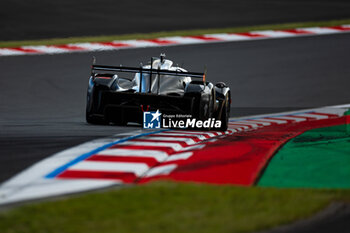 2024-09-13 - 08 BUEMI Sébastien (swi), HARTLEY Brendon (nzl), HIRAKAWA Ryo (jpn), Toyota Gazoo Racing, Toyota GR010 - Hybrid #08, Hypercar, action during the 2024 6 Hours of Fuji, 7th round of the 2024 FIA World Endurance Championship, from September 13 to 15, 2024 on the Fuji Speedway in Oyama, Shizuoka, Japan - FIA WEC - 6 HOURS OF FUJI 2024 - ENDURANCE - MOTORS