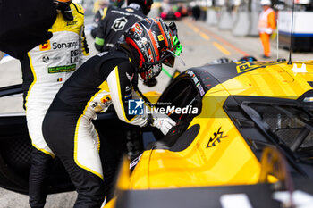 2024-09-13 - ANDRADE Rui (ang), TF Sport, Corvette Z06 GT3.R, portrait during the 2024 6 Hours of Fuji, 7th round of the 2024 FIA World Endurance Championship, from September 13 to 15, 2024 on the Fuji Speedway in Oyama, Shizuoka, Japan - FIA WEC - 6 HOURS OF FUJI 2024 - ENDURANCE - MOTORS