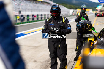 2024-09-13 - 81 EASTWOOD Charlie (irl), ANDRADE Rui (ang), VAN ROMPUY Tom (bel), TF Sport, Corvette Z06 GT3.R #81, mechanic, mecanicien during the 2024 6 Hours of Fuji, 7th round of the 2024 FIA World Endurance Championship, from September 13 to 15, 2024 on the Fuji Speedway in Oyama, Shizuoka, Japan - FIA WEC - 6 HOURS OF FUJI 2024 - ENDURANCE - MOTORS