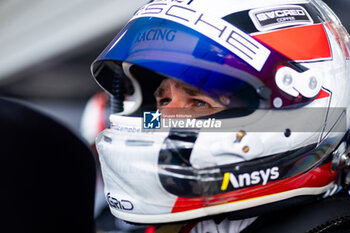 2024-09-13 - CAMPBELL Matt (aus), Porsche Penske Motorsport, Porsche 963, portrait during the 2024 6 Hours of Fuji, 7th round of the 2024 FIA World Endurance Championship, from September 13 to 15, 2024 on the Fuji Speedway in Oyama, Shizuoka, Japan - FIA WEC - 6 HOURS OF FUJI 2024 - ENDURANCE - MOTORS