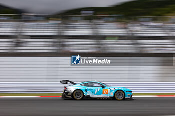 2024-09-13 - 77 BARKER Ben (gbr), HARDWICK Ryan (usa), ROBICHON Zacharie (can), Proton Competition, Ford Mustang GT3 #77, action during the 2024 6 Hours of Fuji, 7th round of the 2024 FIA World Endurance Championship, from September 13 to 15, 2024 on the Fuji Speedway in Oyama, Shizuoka, Japan - FIA WEC - 6 HOURS OF FUJI 2024 - ENDURANCE - MOTORS