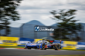 2024-09-13 - 02 BAMBER Earl (nzl), LYNN Alex (gbr), Cadillac Racing #02, Hypercar, action, during the 2024 6 Hours of Fuji, 7th round of the 2024 FIA World Endurance Championship, from September 13 to 15, 2024 on the Fuji Speedway in Oyama, Shizuoka, Japan - FIA WEC - 6 HOURS OF FUJI 2024 - ENDURANCE - MOTORS