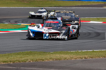 2024-09-13 - 20 VAN DER LINDE Sheldon (zaf), FRIJNS Robin (nld), RAST René (ger), BMW M Team WRT, BMW Hybrid V8 #20, Hypercar, action, during the 2024 6 Hours of Fuji, 7th round of the 2024 FIA World Endurance Championship, from September 13 to 15, 2024 on the Fuji Speedway in Oyama, Shizuoka, Japan - FIA WEC - 6 HOURS OF FUJI 2024 - ENDURANCE - MOTORS