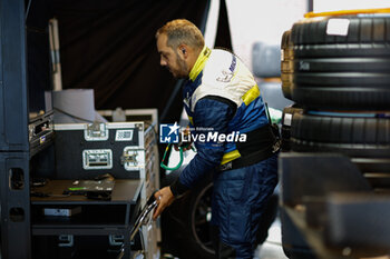 2024-09-13 - michelin engineer, portrait, during the 2024 6 Hours of Fuji, 7th round of the 2024 FIA World Endurance Championship, from September 13 to 15, 2024 on the Fuji Speedway in Oyama, Shizuoka, Japan - FIA WEC - 6 HOURS OF FUJI 2024 - ENDURANCE - MOTORS