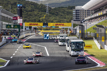 2024-09-14 - 12 STEVENS Will (gbr), NATO Norman (fra), ILOTT Callum (gbr), Hertz Team Jota, Porsche 963 #12, Hypercar, 38 RASMUSSEN Oliver (dnk), HANSON Philip (gbr), BUTTON Jenson (gbr), Hertz Team Jota, Porsche 963 #38, Hypercar, circuit safari, illustration during the 2024 6 Hours of Fuji, 7th round of the 2024 FIA World Endurance Championship, from September 13 to 15, 2024 on the Fuji Speedway in Oyama, Shizuoka, Japan - FIA WEC - 6 HOURS OF FUJI 2024 - ENDURANCE - MOTORS