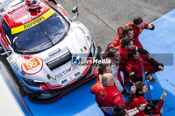 2024-09-14 - HERIAU François (fra), Vista AF Corse, Ferrari 296 GT3, celebrates his pole position during the 2024 6 Hours of Fuji, 7th round of the 2024 FIA World Endurance Championship, from September 13 to 15, 2024 on the Fuji Speedway in Oyama, Shizuoka, Japan - FIA WEC - 6 HOURS OF FUJI 2024 - ENDURANCE - MOTORS