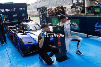 2024-09-14 - BAMBER Earl (nzl), Cadillac Racing, Cadillac V-Series.R, portrait, LYNN Alex (gbr), Cadillac Racing, Cadillac V-Series.R, portrait, hyperpole celebration during the 2024 6 Hours of Fuji, 7th round of the 2024 FIA World Endurance Championship, from September 13 to 15, 2024 on the Fuji Speedway in Oyama, Shizuoka, Japan - FIA WEC - 6 HOURS OF FUJI 2024 - ENDURANCE - MOTORS