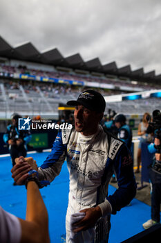 2024-09-14 - LYNN Alex (gbr), Cadillac Racing, Cadillac V-Series.R, portrait, hyperpole celebration during the 2024 6 Hours of Fuji, 7th round of the 2024 FIA World Endurance Championship, from September 13 to 15, 2024 on the Fuji Speedway in Oyama, Shizuoka, Japan - FIA WEC - 6 HOURS OF FUJI 2024 - ENDURANCE - MOTORS