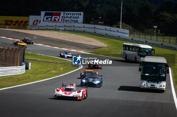 2024-09-14 - circuit safari 06 ESTRE Kevin (fra), LOTTERER André (ger), VANTHOOR Laurens (bel), Porsche Penske Motorsport, Porsche 963 #06, Hypercar, action during the 2024 6 Hours of Fuji, 7th round of the 2024 FIA World Endurance Championship, from September 13 to 15, 2024 on the Fuji Speedway in Oyama, Shizuoka, Japan - FIA WEC - 6 HOURS OF FUJI 2024 - ENDURANCE - MOTORS