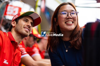 2024-09-14 - GIOVINAZZI Antonio (ita), Ferrari AF Corse, Ferrari 499P, portrait, autograph session, session autographe during the 2024 6 Hours of Fuji, 7th round of the 2024 FIA World Endurance Championship, from September 13 to 15, 2024 on the Fuji Speedway in Oyama, Shizuoka, Japan - FIA WEC - 6 HOURS OF FUJI 2024 - ENDURANCE - MOTORS