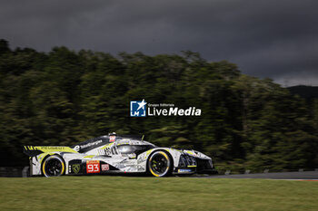 2024-09-14 - 93 JENSEN Mikkel (dnk), MULLER Nico (swi), VERGNE Jean-Eric (fra), Peugeot TotalEnergies, Peugeot 9x8 #93, Hypercar, action during the 2024 6 Hours of Fuji, 7th round of the 2024 FIA World Endurance Championship, from September 13 to 15, 2024 on the Fuji Speedway in Oyama, Shizuoka, Japan - FIA WEC - 6 HOURS OF FUJI 2024 - ENDURANCE - MOTORS