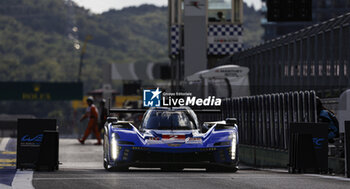 2024-09-14 - 02 BAMBER Earl (nzl), LYNN Alex (gbr), Cadillac Racing #02, Hypercar, action during the 2024 6 Hours of Fuji, 7th round of the 2024 FIA World Endurance Championship, from September 13 to 15, 2024 on the Fuji Speedway in Oyama, Shizuoka, Japan - FIA WEC - 6 HOURS OF FUJI 2024 - ENDURANCE - MOTORS