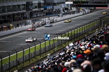 2024-09-15 - 12 STEVENS Will (gbr), NATO Norman (fra), ILOTT Callum (gbr), Hertz Team Jota, Porsche 963 #12, Hypercar, action during the 2024 6 Hours of Fuji, 7th round of the 2024 FIA World Endurance Championship, from September 13 to 15, 2024 on the Fuji Speedway in Oyama, Shizuoka, Japan - FIA WEC - 6 HOURS OF FUJI 2024 - ENDURANCE - MOTORS