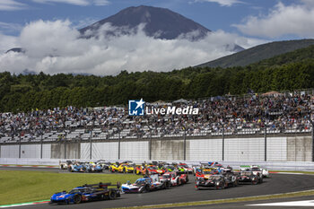 2024-09-15 - 02 BAMBER Earl (nzl), LYNN Alex (gbr), Cadillac Racing #02, Hypercar, 15 VANTHOOR Dries (bel), MARCIELLO Raffaele (swi), WITTMANN Marco (ger), BMW M Team WRT, BMW Hybrid V8 #15, Hypercar, 08 BUEMI Sébastien (swi), HARTLEY Brendon (nzl), HIRAKAWA Ryo (jpn), Toyota Gazoo Racing, Toyota GR010 - Hybrid #08, Hypercar, 07 CONWAY Mike (gbr), KOBAYASHI Kamui (jpn), DE VRIES Nyck (nld), Toyota Gazoo Racing, Toyota GR010 - Hybrid #07, Hypercar, 06 ESTRE Kevin (fra), LOTTERER André (ger), VANTHOOR Laurens (bel), Porsche Penske Motorsport, Porsche 963 #06, Hypercar, 50 FUOCO Antonio (ita), MOLINA Miguel (spa), NIELSEN Nicklas (dnk), Ferrari AF Corse, Ferrari 499P #50, Hypercar, 35 MILESI Charles (fra), HABSBURG-LOTHRINGEN Ferdinand (aut), GOUNON Jules (fra), Alpine Endurance Team #35, Alpine A424, Hypercar, start of the race, depart during the 2024 6 Hours of Fuji, 7th round of the 2024 FIA World Endurance Championship, from September 13 to 15, 2024 on the Fuji Speedway in Oyama, Shizuoka, Japan - FIA WEC - 6 HOURS OF FUJI 2024 - ENDURANCE - MOTORS