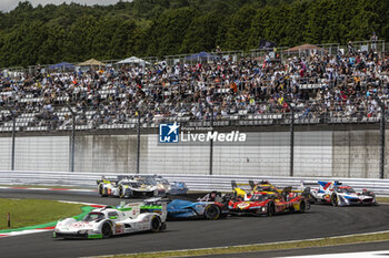 2024-09-15 - 99 TINCKNELL Harry (gbr), JANI Neel (swi), ANDLAUER Julien (fra), Proton Competition, Porsche 963 #99, Hypercar, 35 MILESI Charles (fra), HABSBURG-LOTHRINGEN Ferdinand (aut), GOUNON Jules (fra), Alpine Endurance Team #35, Alpine A424, Hypercar, 51 PIER GUIDI Alessandro (ita), CALADO James (gbr), GIOVINAZZI Antonio (ita), Ferrari AF Corse, Ferrari 499P #51, Hypercar, 20 VAN DER LINDE Sheldon (zaf), FRIJNS Robin (nld), RAST René (ger), BMW M Team WRT, BMW Hybrid V8 #20, Hypercar, 12 STEVENS Will (gbr), NATO Norman (fra), ILOTT Callum (gbr), Hertz Team Jota, Porsche 963 #12, Hypercar, 83 KUBICA Robert (pol), SHWARTZMAN Robert (isr), YE Yifei (chn), AF Corse, Ferrari 499P #83, Hypercar, start of the race, depart, crash, accident, during the 2024 6 Hours of Fuji, 7th round of the 2024 FIA World Endurance Championship, from September 13 to 15, 2024 on the Fuji Speedway in Oyama, Shizuoka, Japan - FIA WEC - 6 HOURS OF FUJI 2024 - ENDURANCE - MOTORS