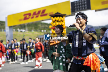 2024-09-15 - Ambiance on the grid during the 2024 6 Hours of Fuji, 7th round of the 2024 FIA World Endurance Championship, from September 13 to 15, 2024 on the Fuji Speedway in Oyama, Shizuoka, Japan - FIA WEC - 6 HOURS OF FUJI 2024 - ENDURANCE - MOTORS