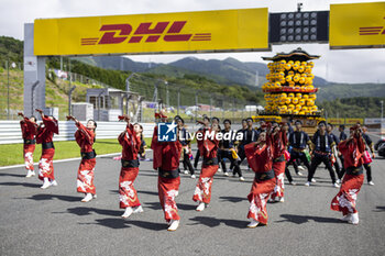 2024-09-15 - Ambiance on the grid during the 2024 6 Hours of Fuji, 7th round of the 2024 FIA World Endurance Championship, from September 13 to 15, 2024 on the Fuji Speedway in Oyama, Shizuoka, Japan - FIA WEC - 6 HOURS OF FUJI 2024 - ENDURANCE - MOTORS