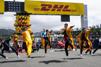 2024-09-15 - Ambiance on the grid during the 2024 6 Hours of Fuji, 7th round of the 2024 FIA World Endurance Championship, from September 13 to 15, 2024 on the Fuji Speedway in Oyama, Shizuoka, Japan - FIA WEC - 6 HOURS OF FUJI 2024 - ENDURANCE - MOTORS