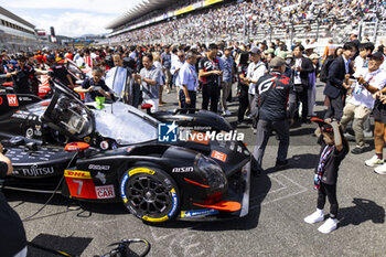 2024-09-15 - 07 CONWAY Mike (gbr), KOBAYASHI Kamui (jpn), DE VRIES Nyck (nld), Toyota Gazoo Racing, Toyota GR010 - Hybrid #07, Hypercar, Ambiance on the grid during the 2024 6 Hours of Fuji, 7th round of the 2024 FIA World Endurance Championship, from September 13 to 15, 2024 on the Fuji Speedway in Oyama, Shizuoka, Japan - FIA WEC - 6 HOURS OF FUJI 2024 - ENDURANCE - MOTORS