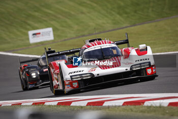 2024-09-15 - 06 ESTRE Kevin (fra), LOTTERER André (ger), VANTHOOR Laurens (bel), Porsche Penske Motorsport, Porsche 963 #06, Hypercar, action during the 2024 6 Hours of Fuji, 7th round of the 2024 FIA World Endurance Championship, from September 13 to 15, 2024 on the Fuji Speedway in Oyama, Shizuoka, Japan - FIA WEC - 6 HOURS OF FUJI 2024 - ENDURANCE - MOTORS