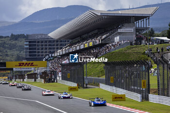 2024-09-15 - 02 BAMBER Earl (nzl), LYNN Alex (gbr), Cadillac Racing #02, Hypercar, action during the 2024 6 Hours of Fuji, 7th round of the 2024 FIA World Endurance Championship, from September 13 to 15, 2024 on the Fuji Speedway in Oyama, Shizuoka, Japan - FIA WEC - 6 HOURS OF FUJI 2024 - ENDURANCE - MOTORS