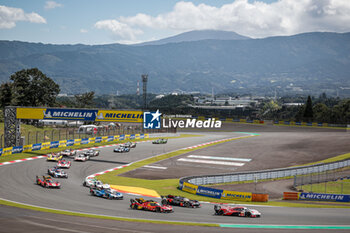 2024-09-15 - 06 ESTRE Kevin (fra), LOTTERER André (ger), VANTHOOR Laurens (bel), Porsche Penske Motorsport, Porsche 963 #06, Hypercar, action, depart, start, during the 2024 6 Hours of Fuji, 7th round of the 2024 FIA World Endurance Championship, from September 13 to 15, 2024 on the Fuji Speedway in Oyama, Shizuoka, Japan - FIA WEC - 6 HOURS OF FUJI 2024 - ENDURANCE - MOTORS