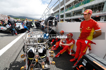 2024-09-15 - 51 PIER GUIDI Alessandro (ita), CALADO James (gbr), GIOVINAZZI Antonio (ita), Ferrari AF Corse, Ferrari 499P #51, Hypercar, portrait, grille de depart, starting grid, during the 2024 6 Hours of Fuji, 7th round of the 2024 FIA World Endurance Championship, from September 13 to 15, 2024 on the Fuji Speedway in Oyama, Shizuoka, Japan - FIA WEC - 6 HOURS OF FUJI 2024 - ENDURANCE - MOTORS