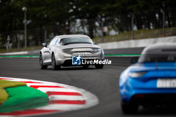 2024-09-15 - Alpine Parade during the 2024 6 Hours of Fuji, 7th round of the 2024 FIA World Endurance Championship, from September 13 to 15, 2024 on the Fuji Speedway in Oyama, Shizuoka, Japan - FIA WEC - 6 HOURS OF FUJI 2024 - ENDURANCE - MOTORS