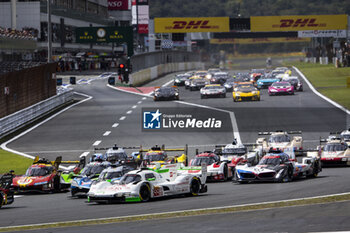 2024-09-15 - Start of the race 99 TINCKNELL Harry (gbr), JANI Neel (swi), ANDLAUER Julien (fra), Proton Competition, Porsche 963 #99, Hypercar, action during the 2024 6 Hours of Fuji, 7th round of the 2024 FIA World Endurance Championship, from September 13 to 15, 2024 on the Fuji Speedway in Oyama, Shizuoka, Japan - FIA WEC - 6 HOURS OF FUJI 2024 - ENDURANCE - MOTORS