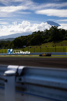 2024-09-15 - 82 JUNCADELLA Daniel (spa), BAUD Sébastien (fra), KOIZUMI Hiroshi (jpn), TF Sport, Corvette Z06 GT3.R #82, LM GT3, action during the 2024 6 Hours of Fuji, 7th round of the 2024 FIA World Endurance Championship, from September 13 to 15, 2024 on the Fuji Speedway in Oyama, Shizuoka, Japan - FIA WEC - 6 HOURS OF FUJI 2024 - ENDURANCE - MOTORS