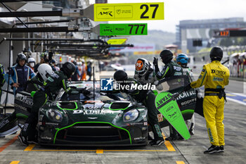 2024-09-15 - 777 SORENSEN Marco (dnk), MATEU Clément (fra), BASTARD Erwan (fra), D'Station Racing, Aston Martin Vantage GT3 #777, LM GT3, pit stop during the 2024 6 Hours of Fuji, 7th round of the 2024 FIA World Endurance Championship, from September 13 to 15, 2024 on the Fuji Speedway in Oyama, Shizuoka, Japan - FIA WEC - 6 HOURS OF FUJI 2024 - ENDURANCE - MOTORS