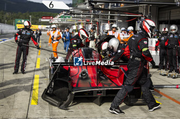 2024-09-15 - 05 CAMPBELL Matt (aus), CHRISTENSEN Michael (dnk), MAKOWIECKI Frédéric (fra), Porsche Penske Motorsport, Porsche 963 #05, Hypercar, after his crash with the Toyota during the 2024 6 Hours of Fuji, 7th round of the 2024 FIA World Endurance Championship, from September 13 to 15, 2024 on the Fuji Speedway in Oyama, Shizuoka, Japan - FIA WEC - 6 HOURS OF FUJI 2024 - ENDURANCE - MOTORS